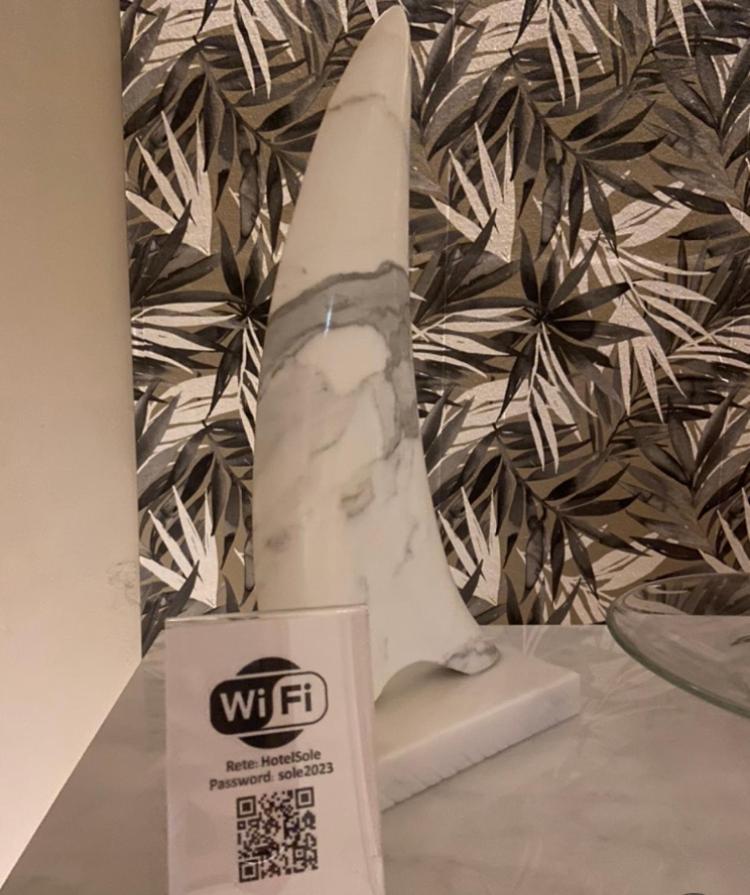 מרינה די מסה Hotel Sole מראה חיצוני תמונה